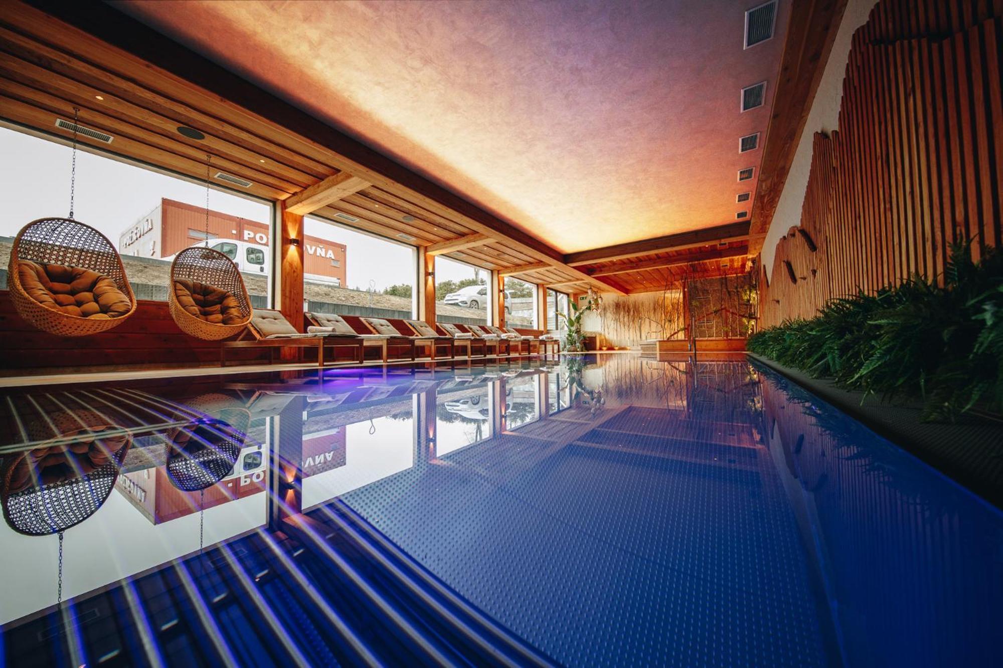 Wellness Penzion Zora Family Tatranská Lomnica Exterior foto
